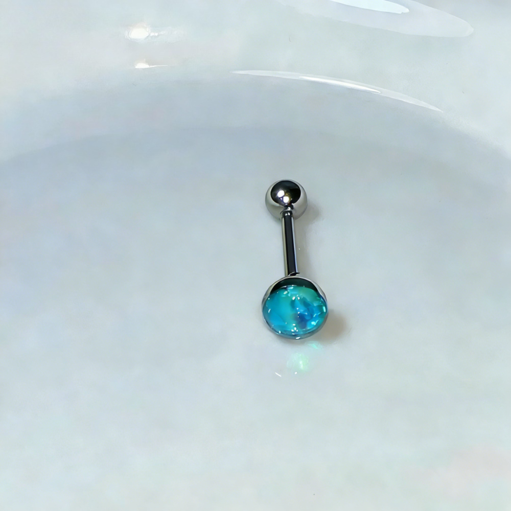1Pc High-Quality Trendy Blue G - Body Jewelry Titanium recensione e prezzo
