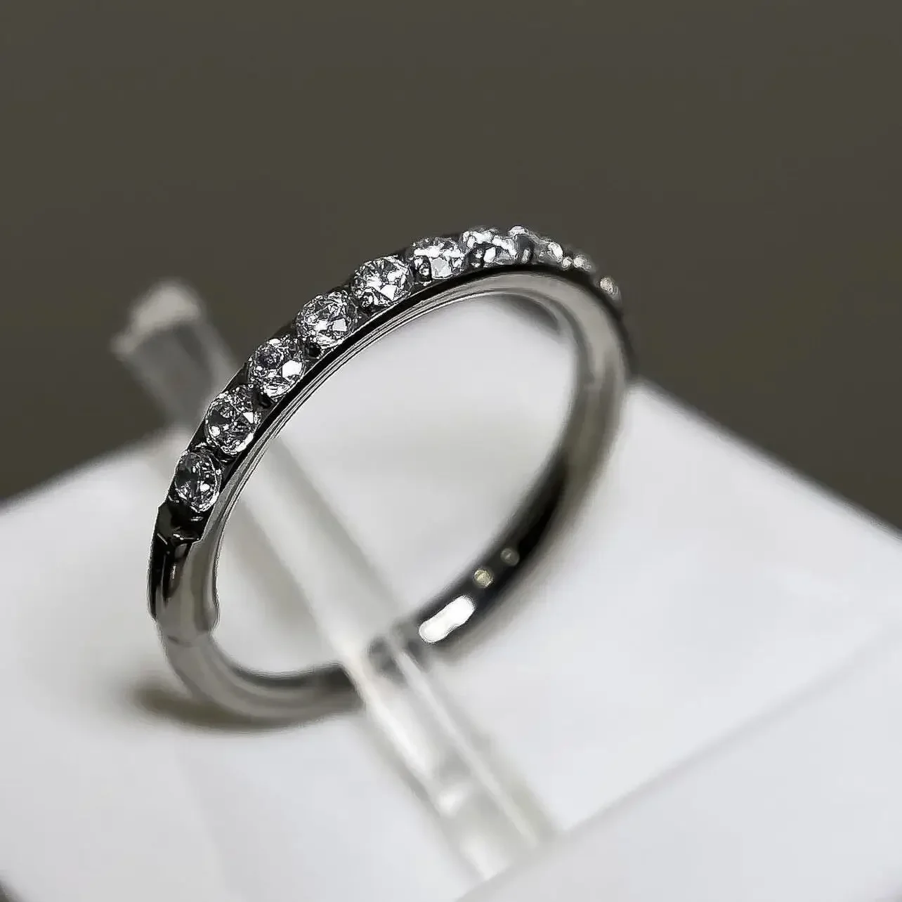 G23 Titanium Nose Ring 14G 16G - Septum Clicker Ring recensione e prezzo