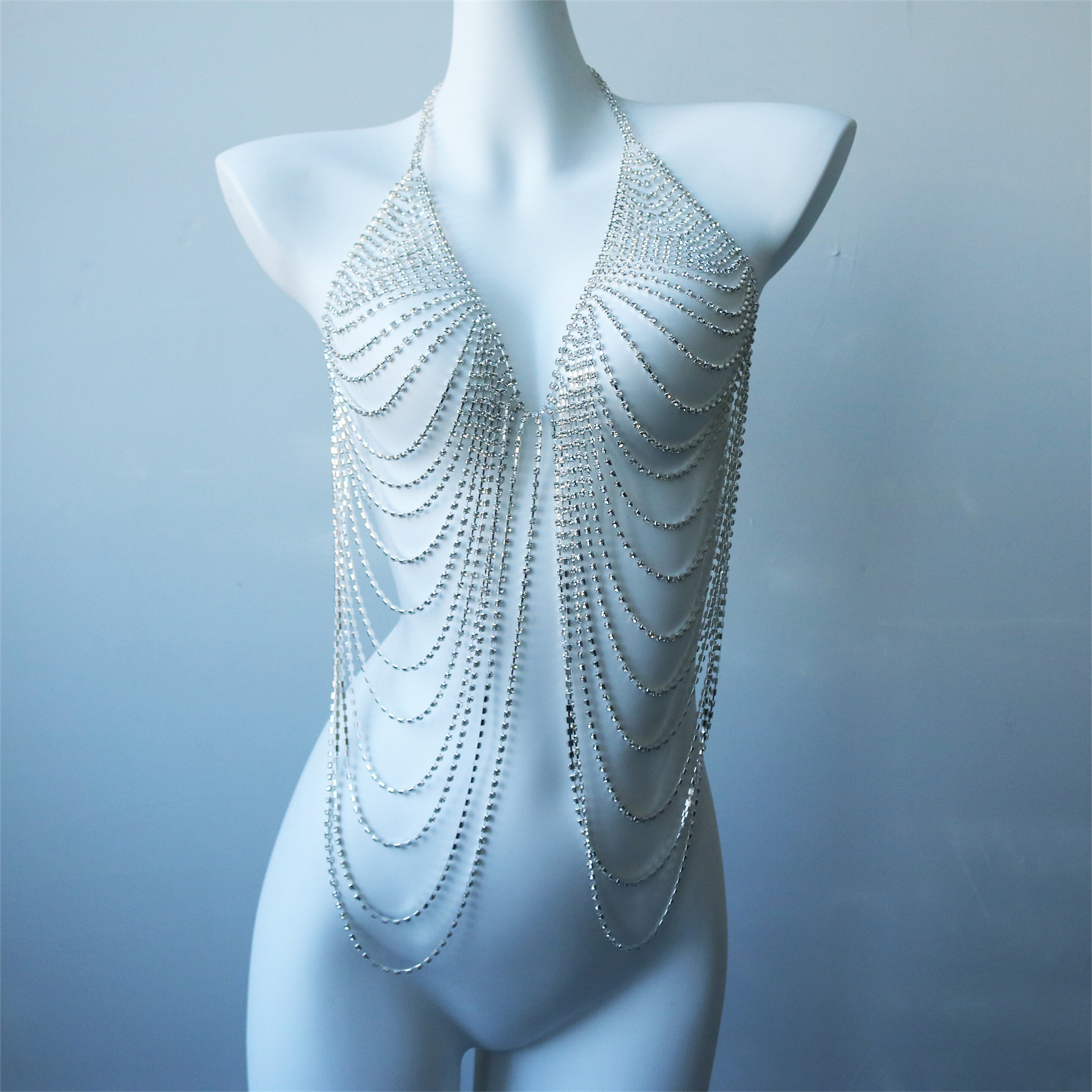 Women's Multi-Layer Chest Chai - Body Jewelry Bulk recensione e prezzo