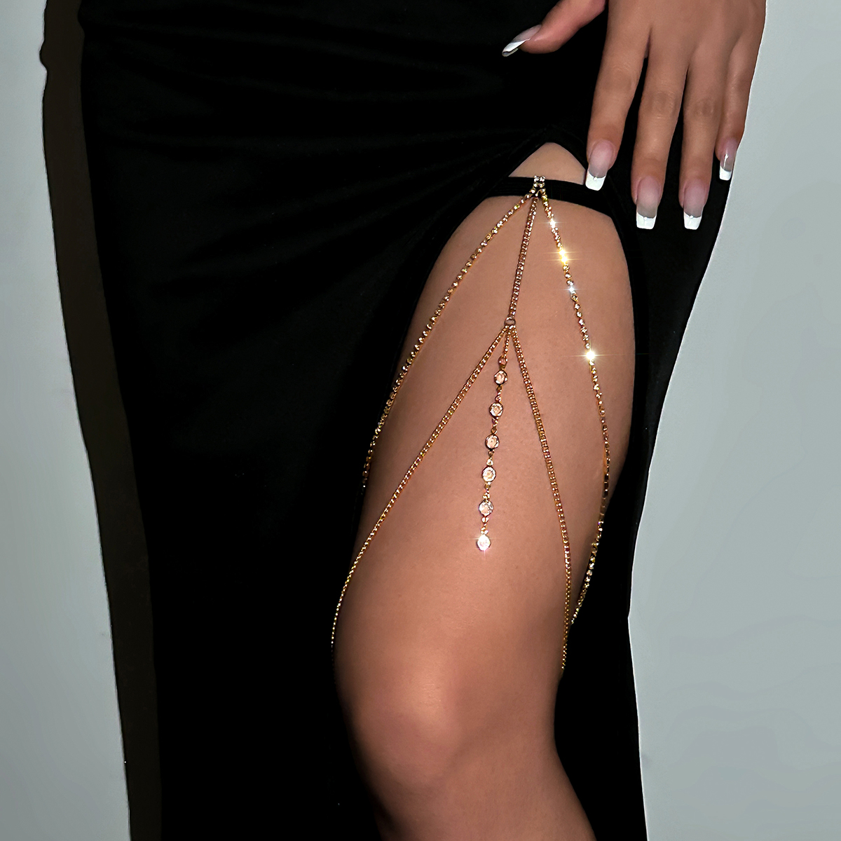 Sexy Shiny Crystal Multilayer  - Body Jewelry Thigh Chain recensione e prezzo