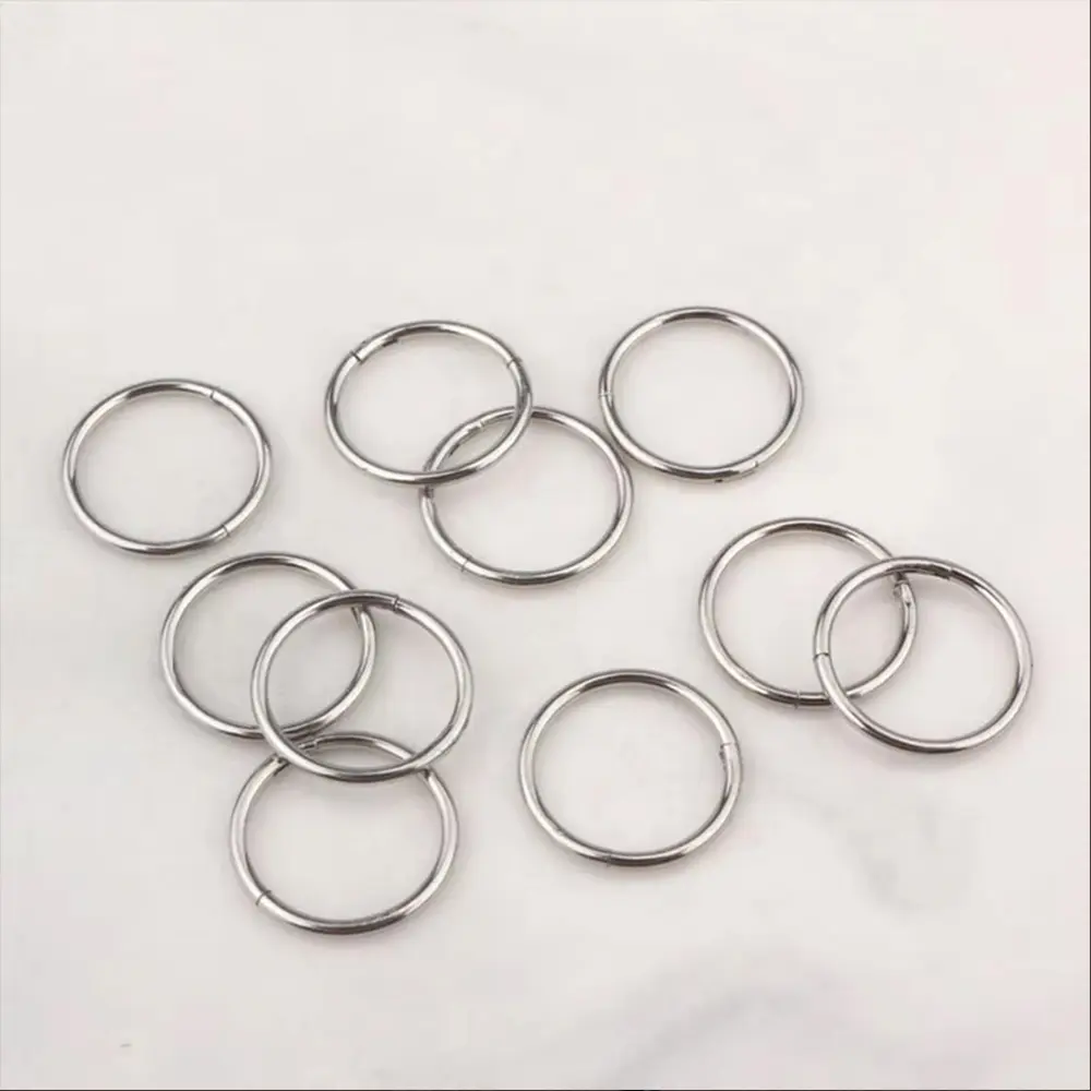 10PCS ASTM F136 Titanium Nose  - Septum Clicker Ring recensione e prezzo