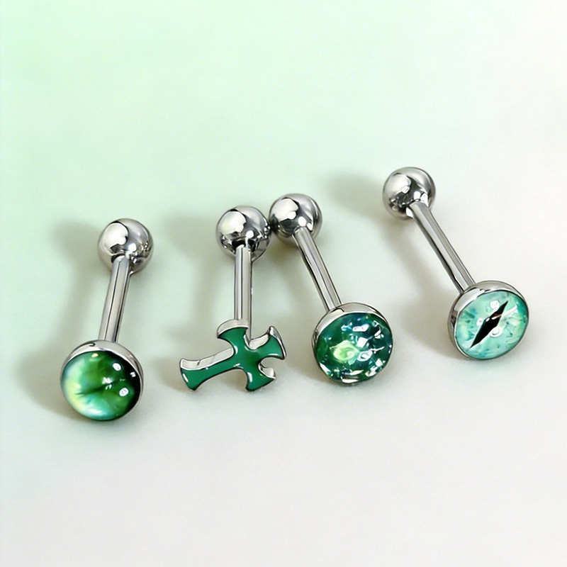 1Pc High-Quality Trendy Green  - Body Jewelry Titanium recensione e prezzo